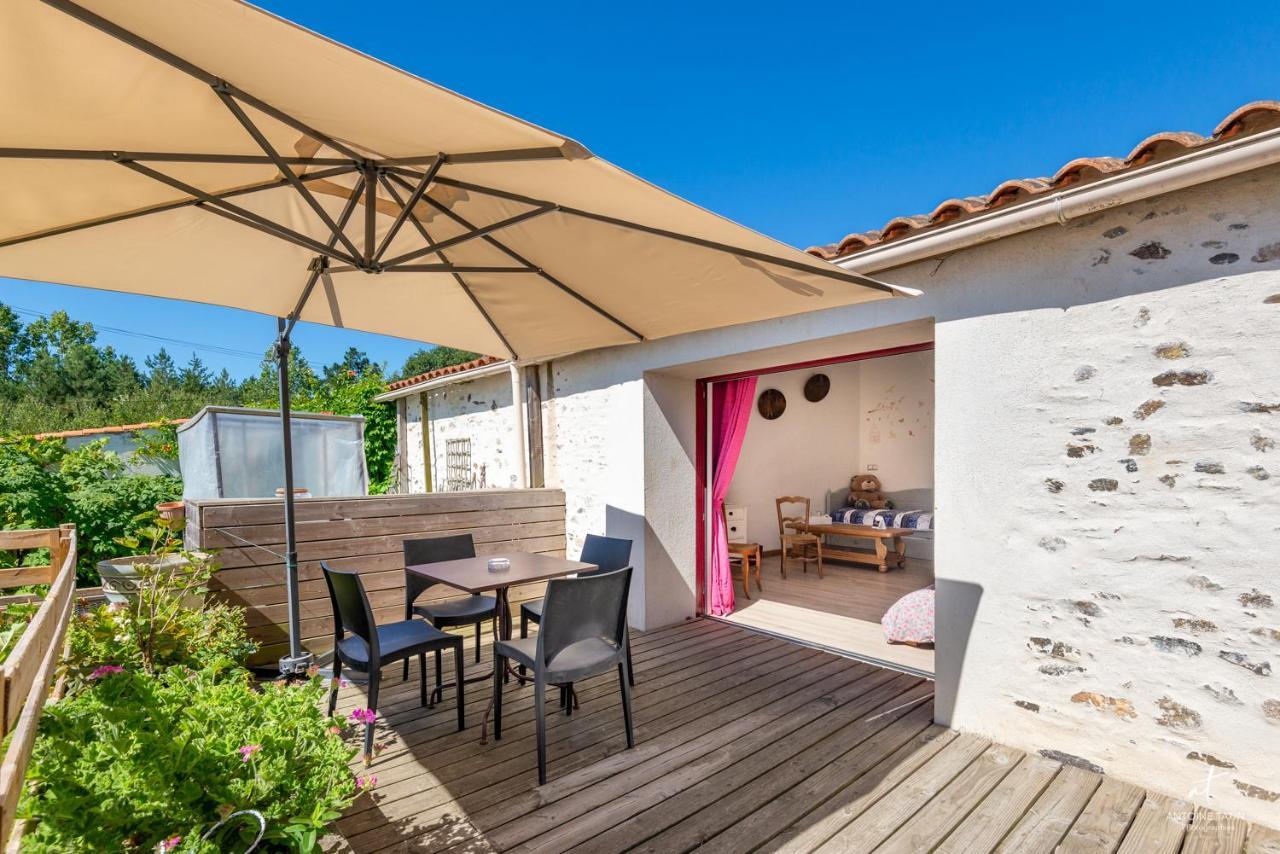 La Chevrerie Bed & Breakfast Vairé Eksteriør bilde