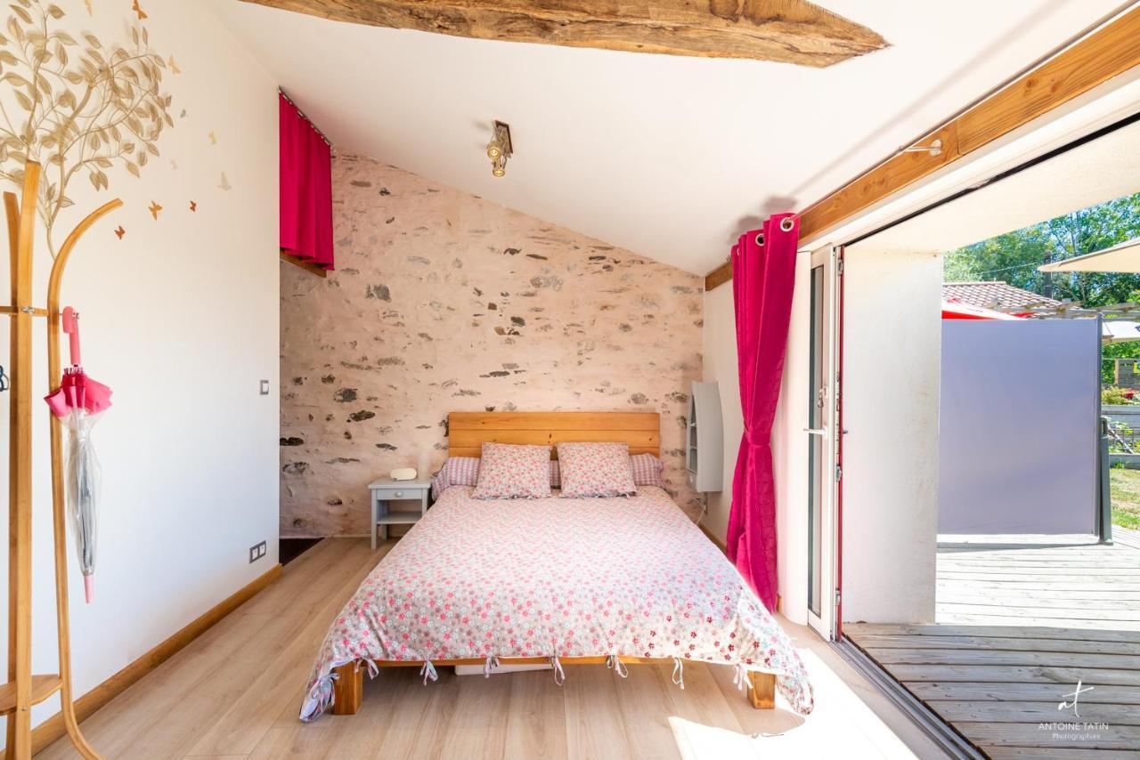 La Chevrerie Bed & Breakfast Vairé Eksteriør bilde