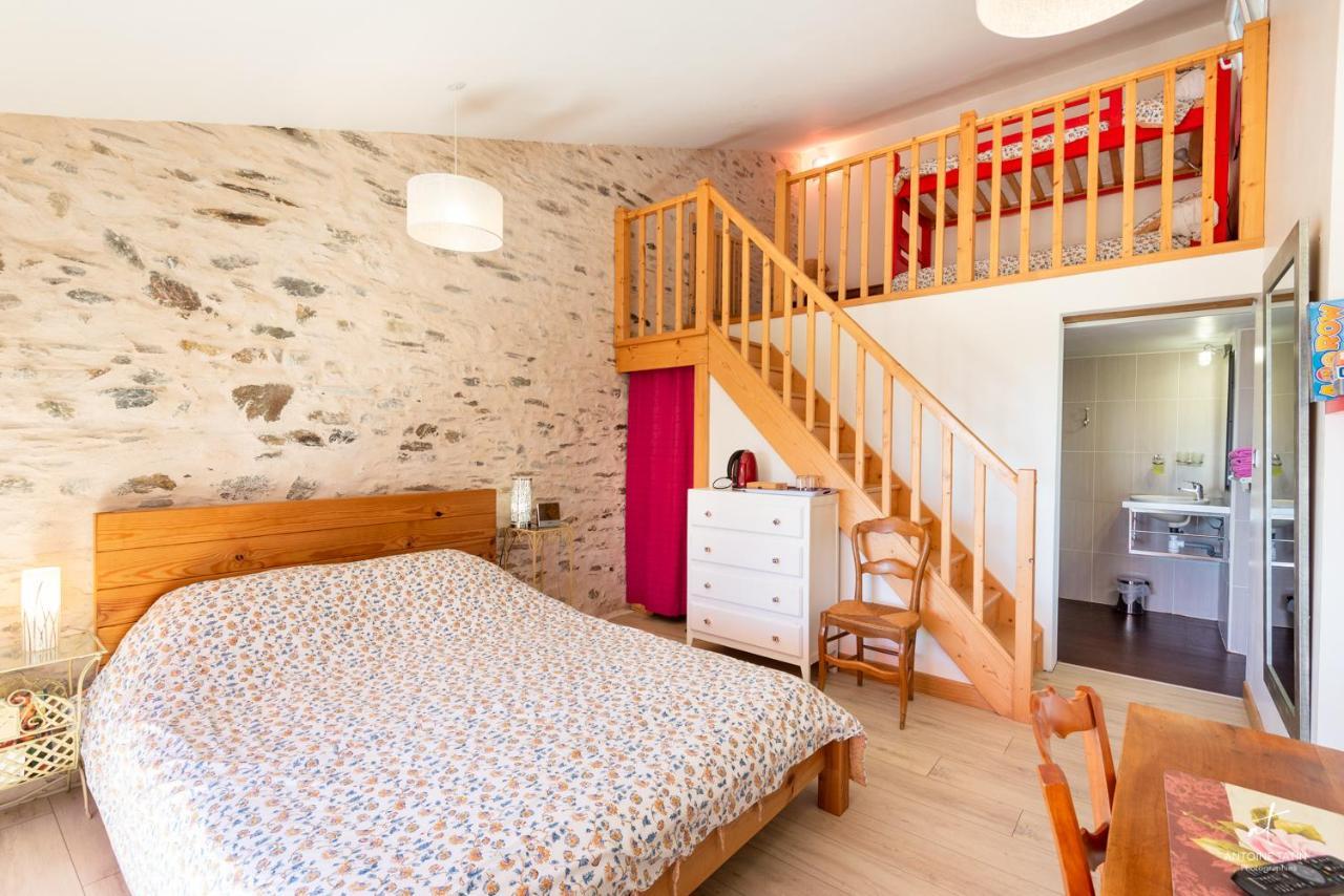 La Chevrerie Bed & Breakfast Vairé Eksteriør bilde